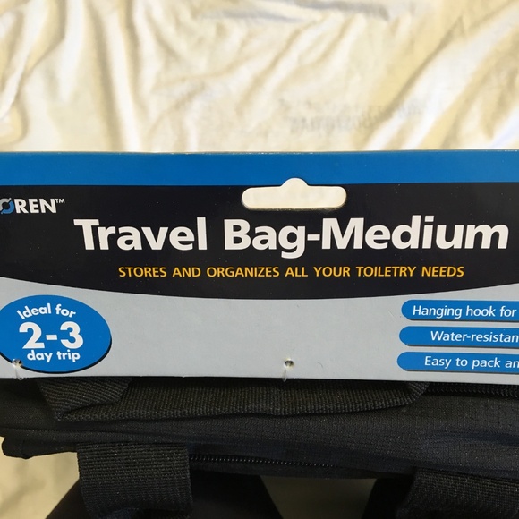 NWT Travel Cosmetics Toiletry Organizer - Picture 4 of 4